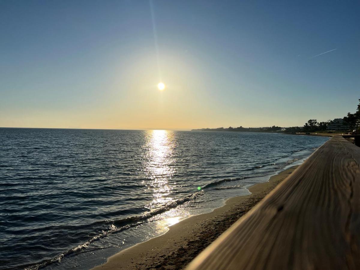 La Pina Verde Estepona Luaran gambar