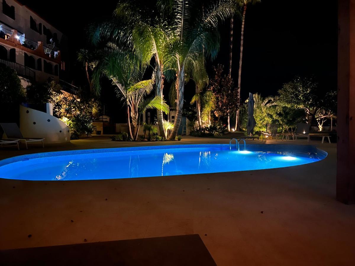 La Pina Verde Estepona Luaran gambar