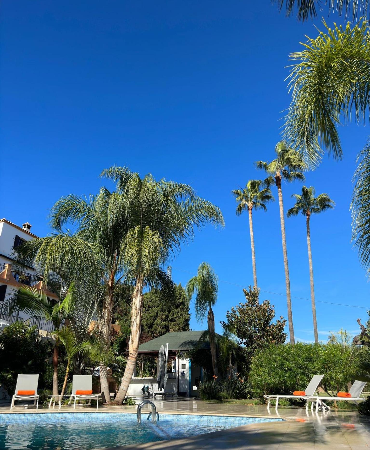La Pina Verde Estepona Luaran gambar
